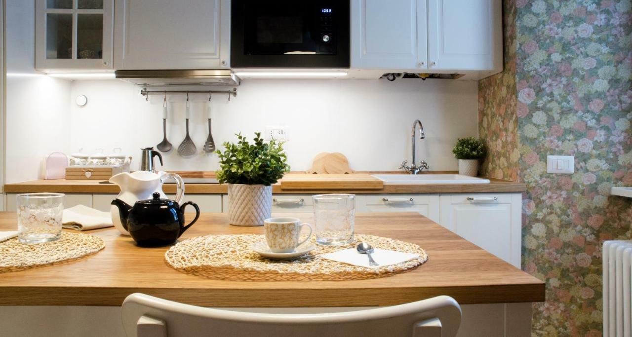 Flowers Apartment Joivy 25 科莫 外观 照片