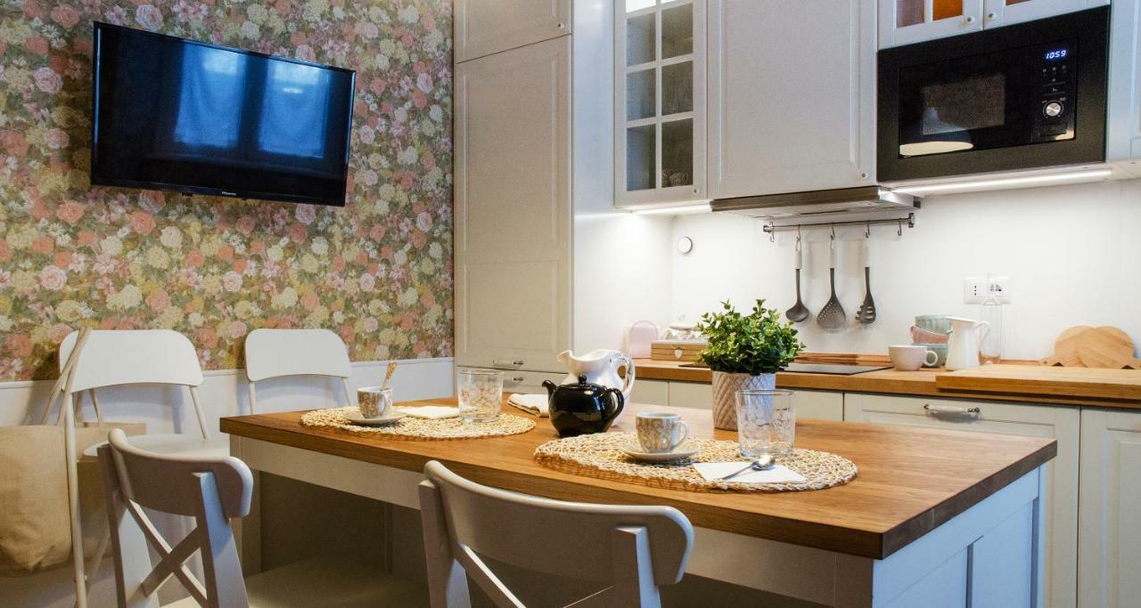 Flowers Apartment Joivy 25 科莫 外观 照片